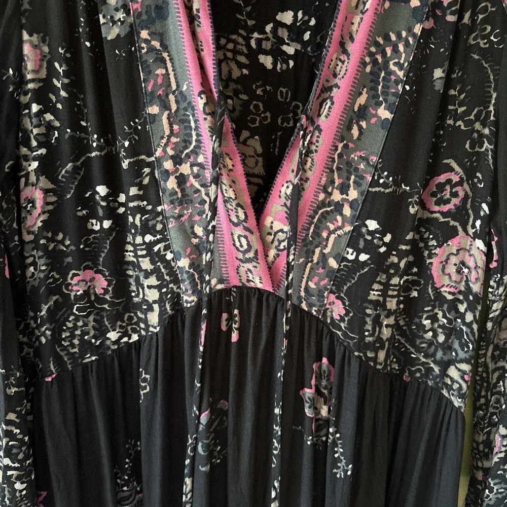 Free People's You Only Knew' Boho Black And‎ Pink Maxi Dress. Size Small
